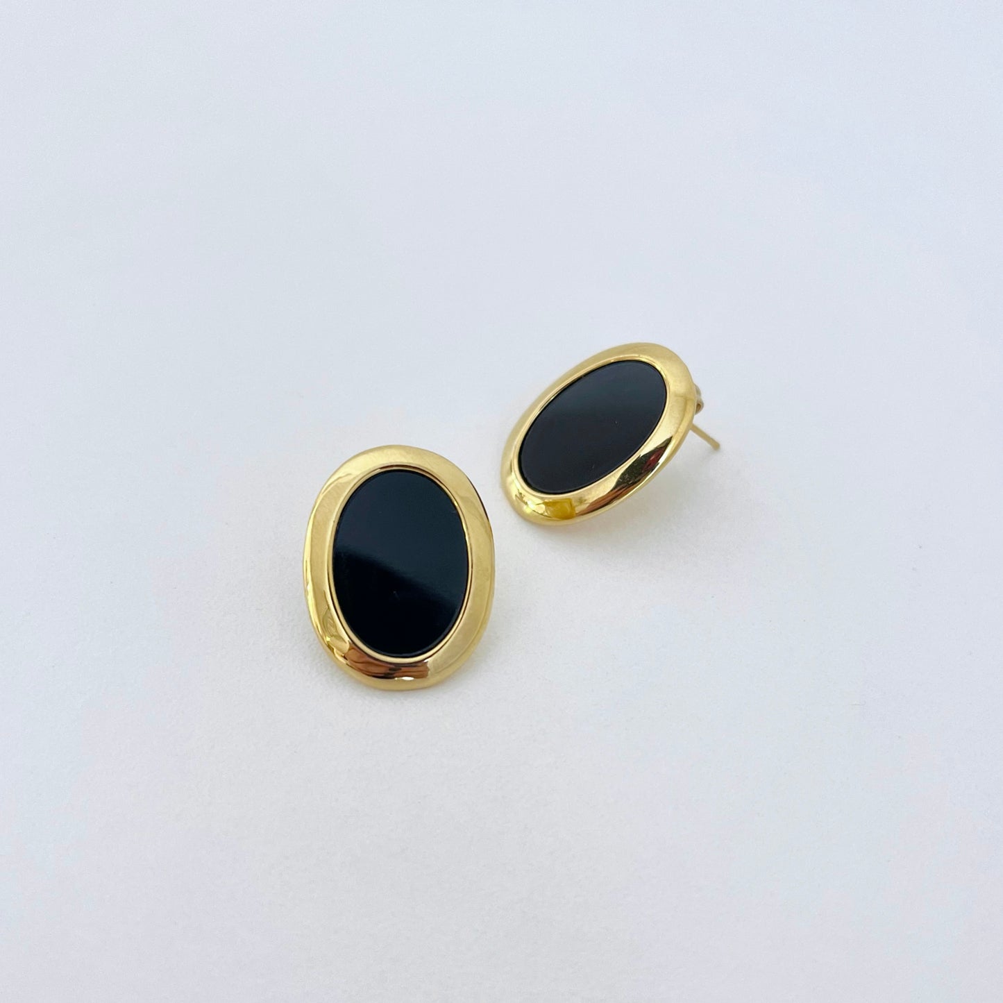 Studs Midnight