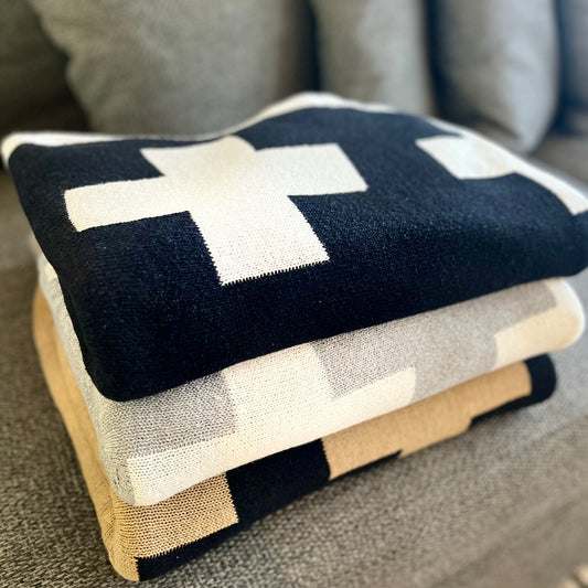 Swiss Cross Throw - Oatmeal/Black