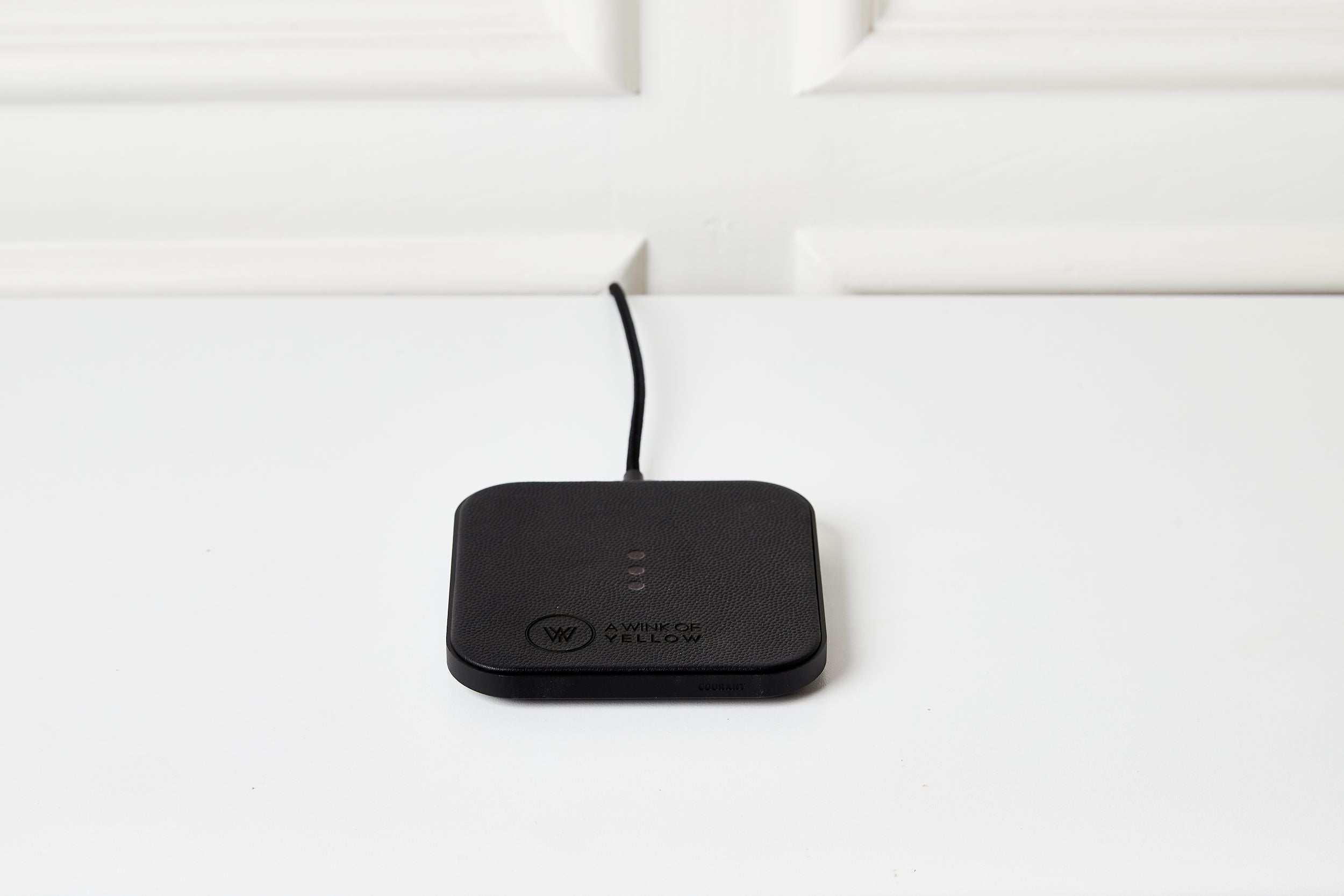 Single luxe leather charger - Black