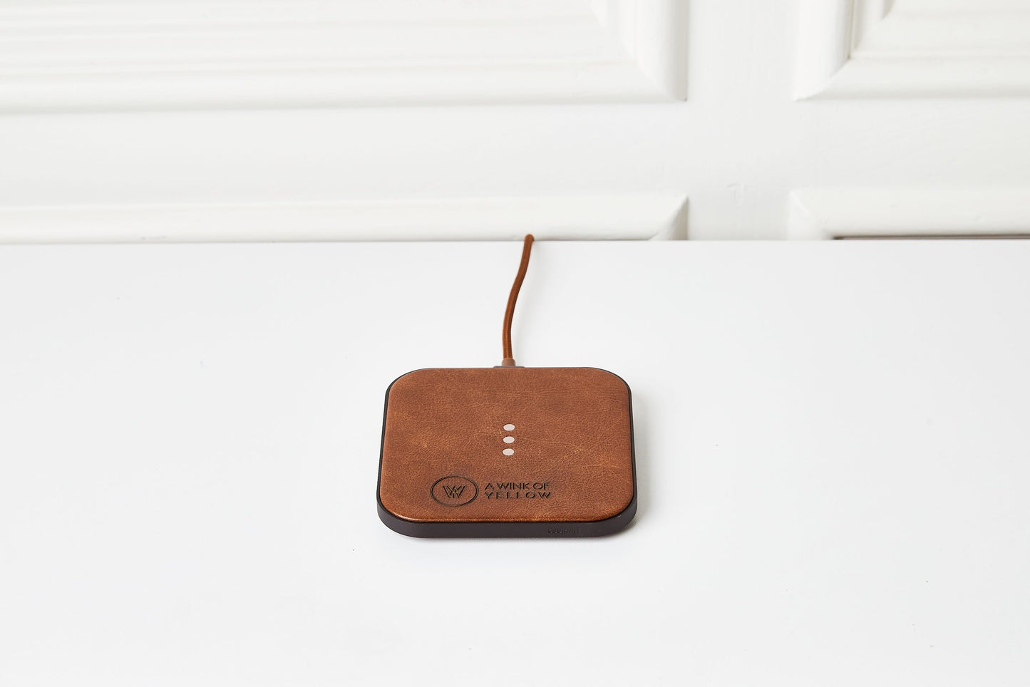 Single luxe leather charger - Brown
