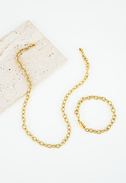 Wholesale: Magnetic-link Gold or Silver Textured Chain Necklace & Bracelet set