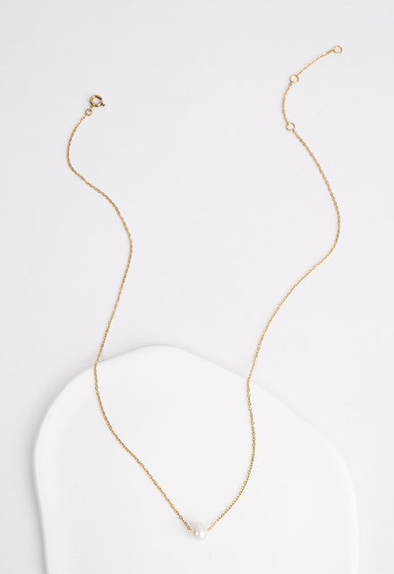Classic Pearl Necklace - Gold