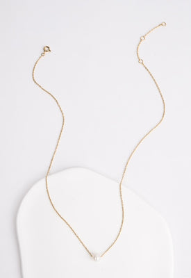 Classic Pearl Necklace - Gold