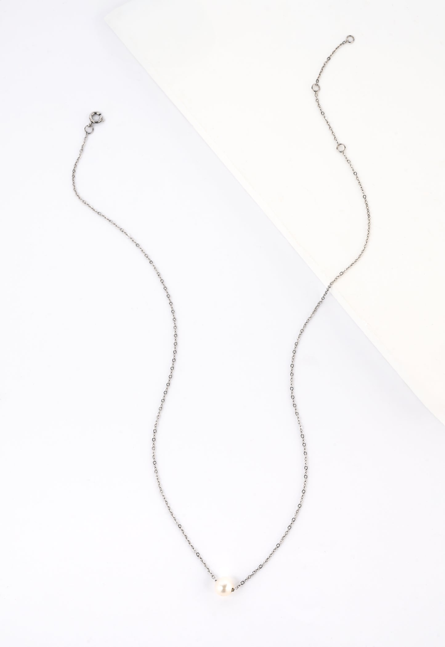 Wholesale: Pearl Silver Necklace