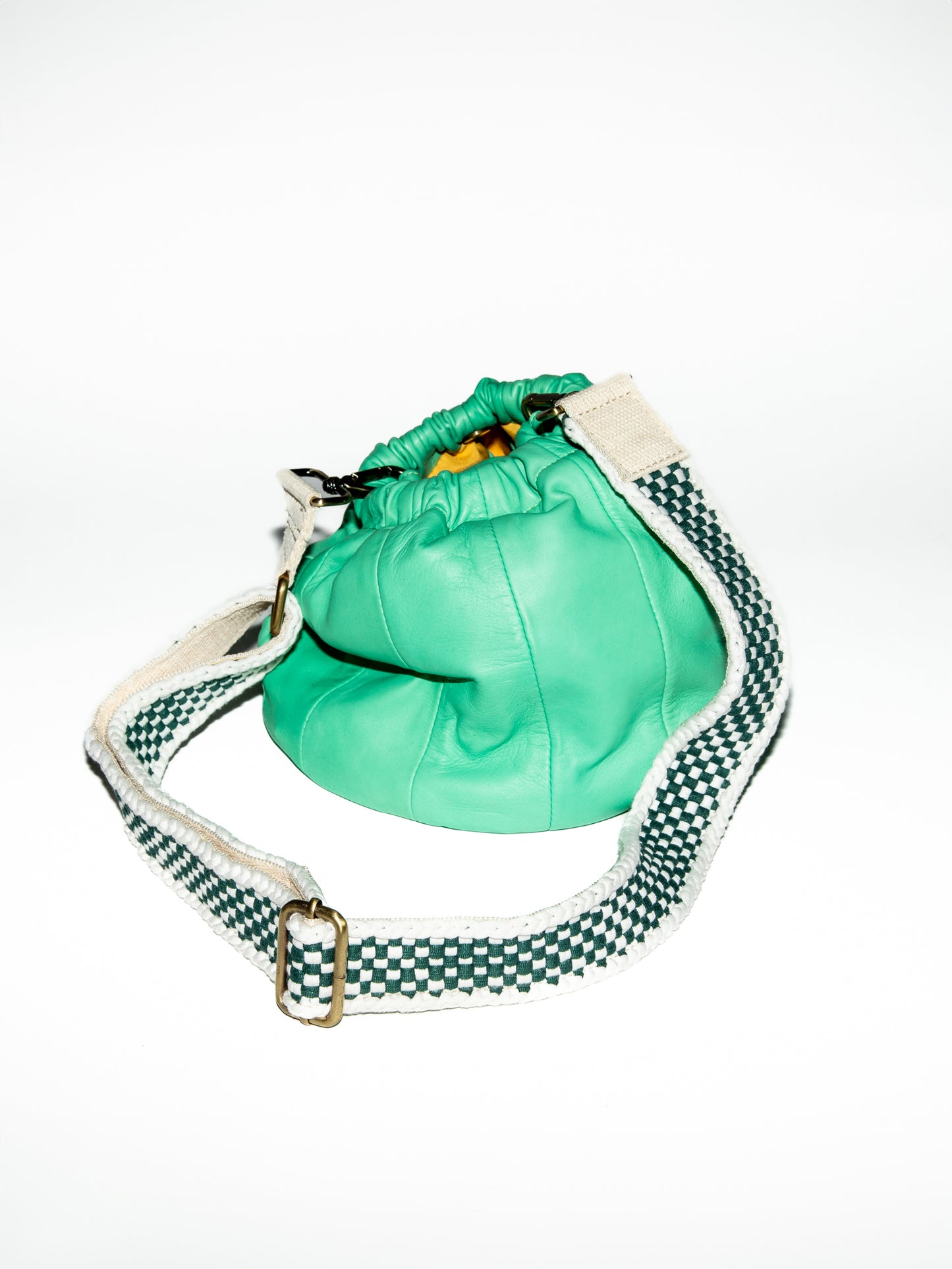 Wholesale: Mint Bucket Bag